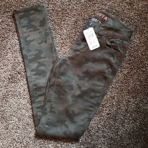 DELIA*S "OLIVIA" JEGGINGS SIZE 0